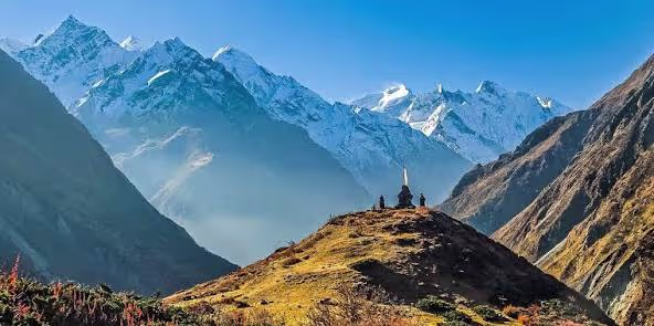 Manaslu Circuit Trek with Tsum Valley