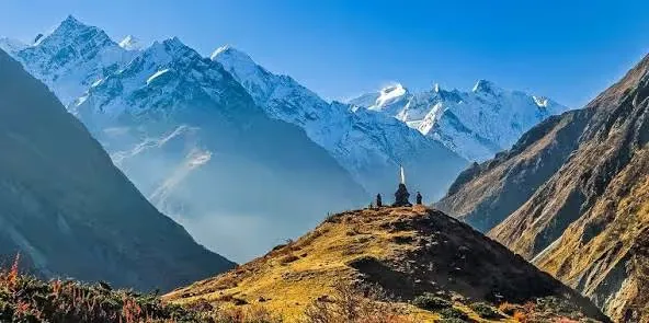 Tsum Valley