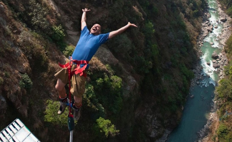 Bungee Jumping