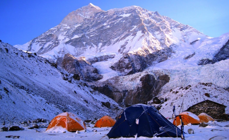 Makalu Trekking