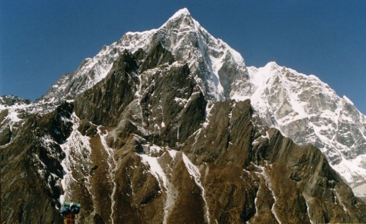 Lobuche East Peak Climbing